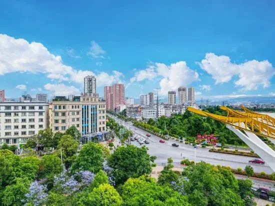Yuxi Lakeside Hotel