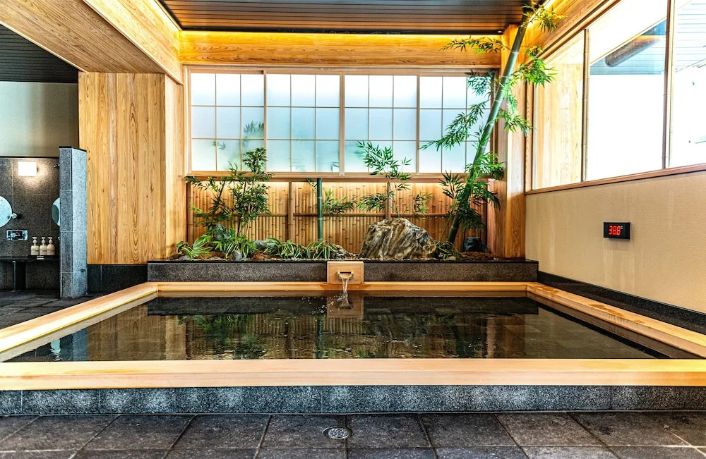SPABLIC INN - Capsule Hatago Akasaka