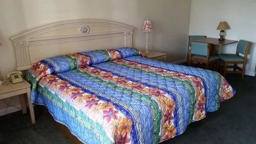 Sea Palms Motel