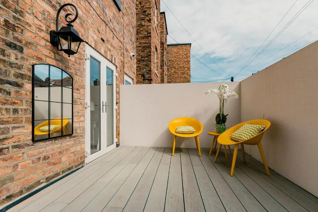 Derwent House Apartments