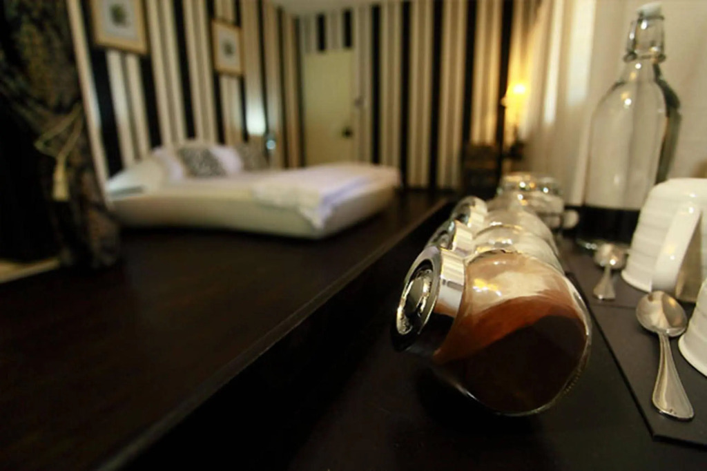 Chymes Hotel
