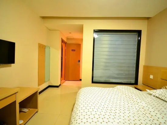 Huayi Hotel