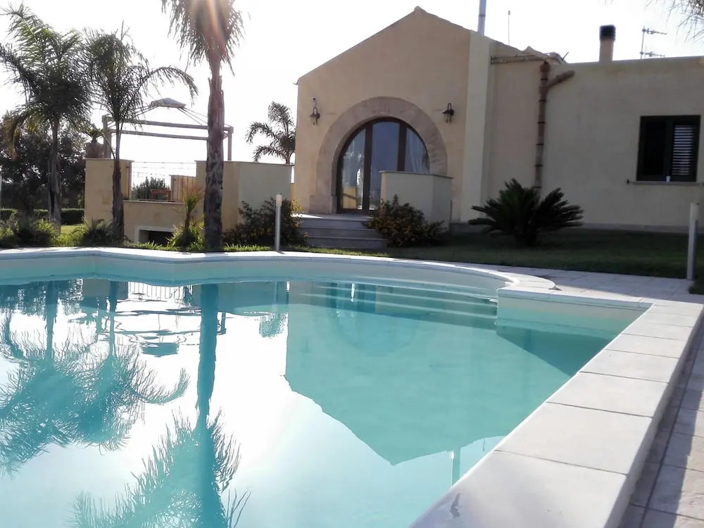Villa with 3 Bedrooms in Provincia di Trapani, with Wonderful Lake View, Private Pool, Furnished Terrace - 9 Km From the Beach