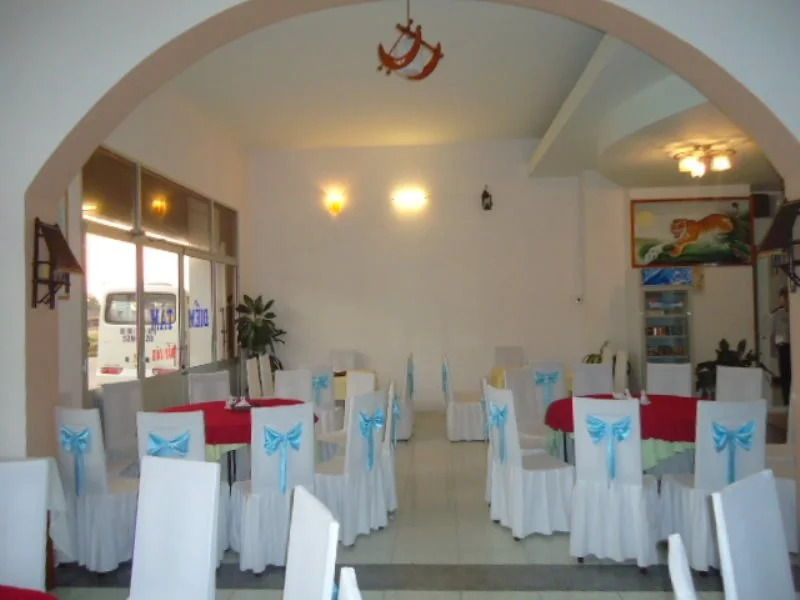 Dong Nam Hotel
