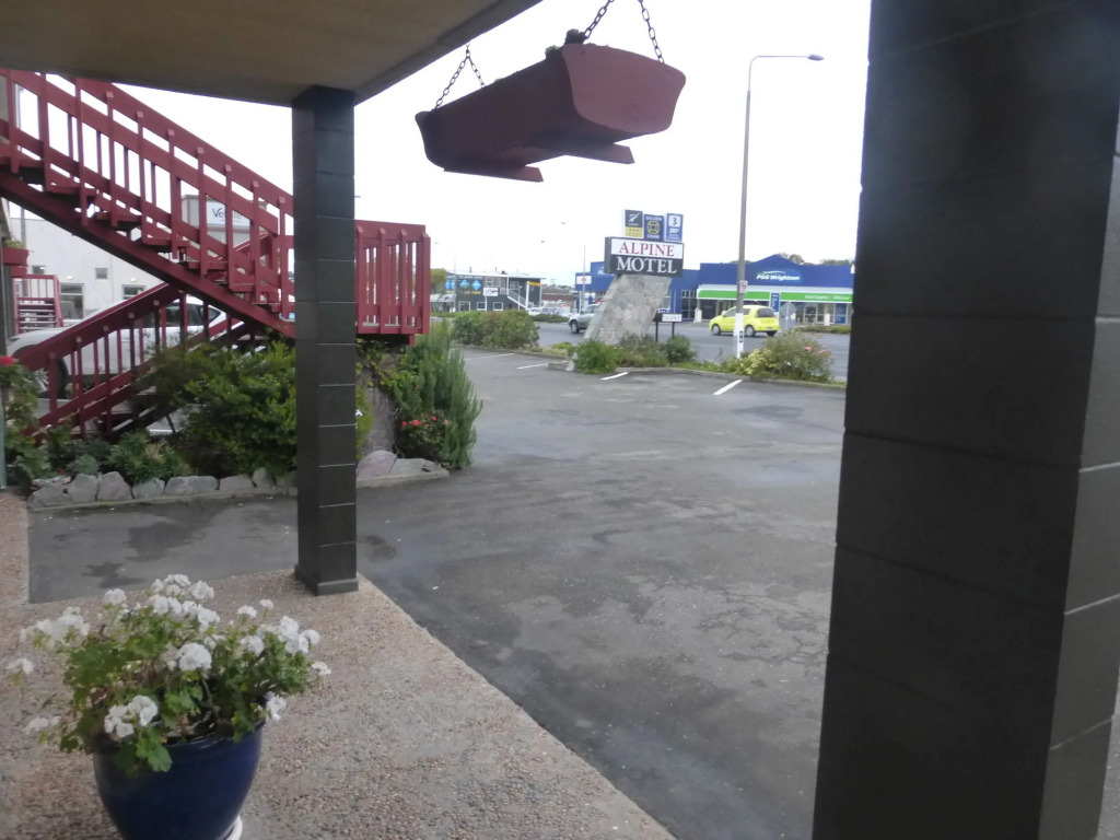 Alpine Motel