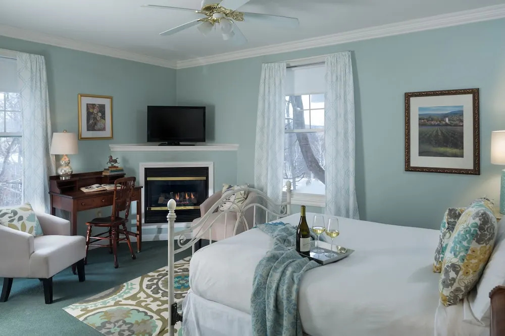 Hampton Terrace Inn