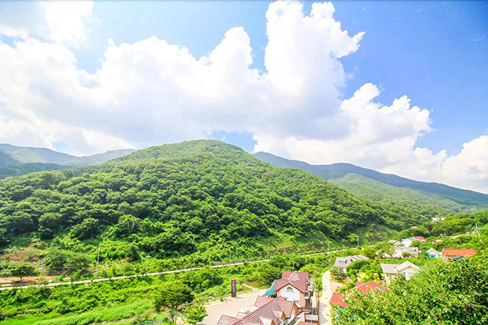 Yangsan Bene Maru Pension