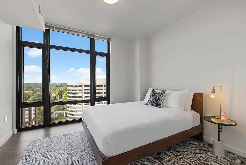 Global Luxury Suites in Ballston
