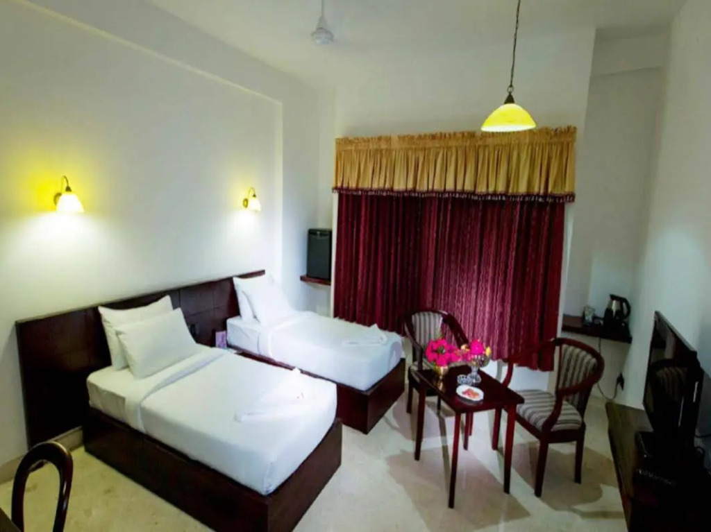 Lakshmi Hotel