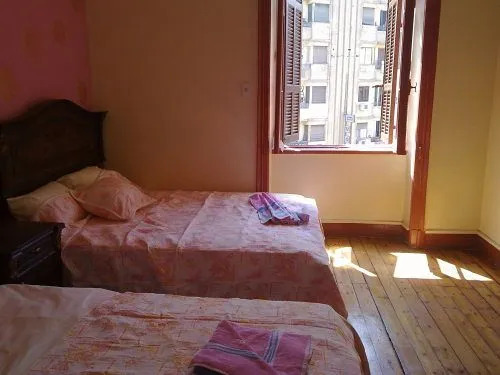 Hola Cairo Hostel