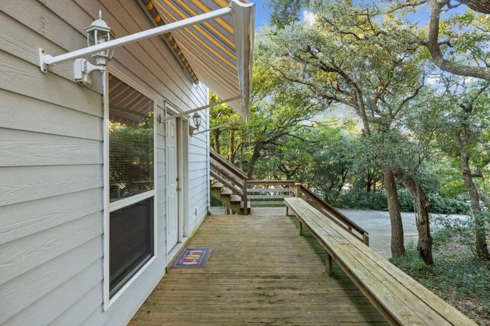 Dogwood Treehouse