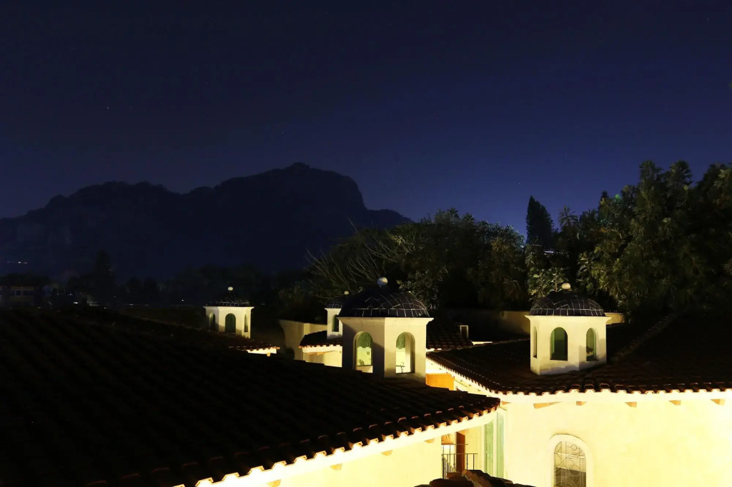 Nequi Hotel Boutique