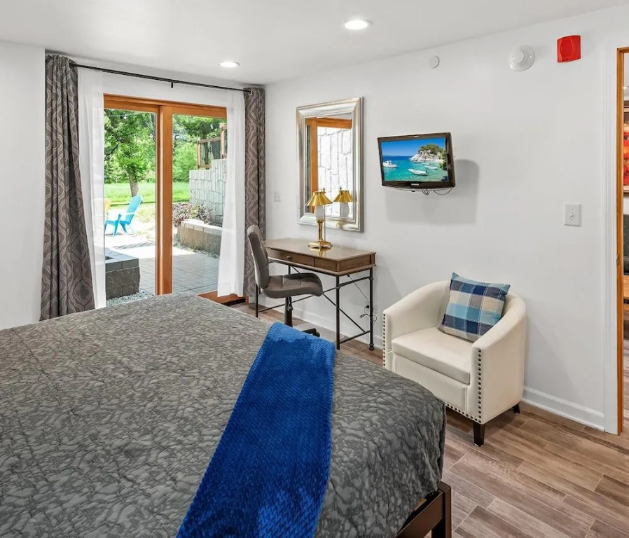 Harmony Inn, Huntley Illinois