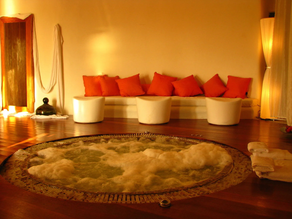 Aigis Suites Kea