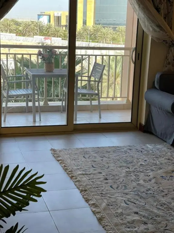 بلاتينيوم 205