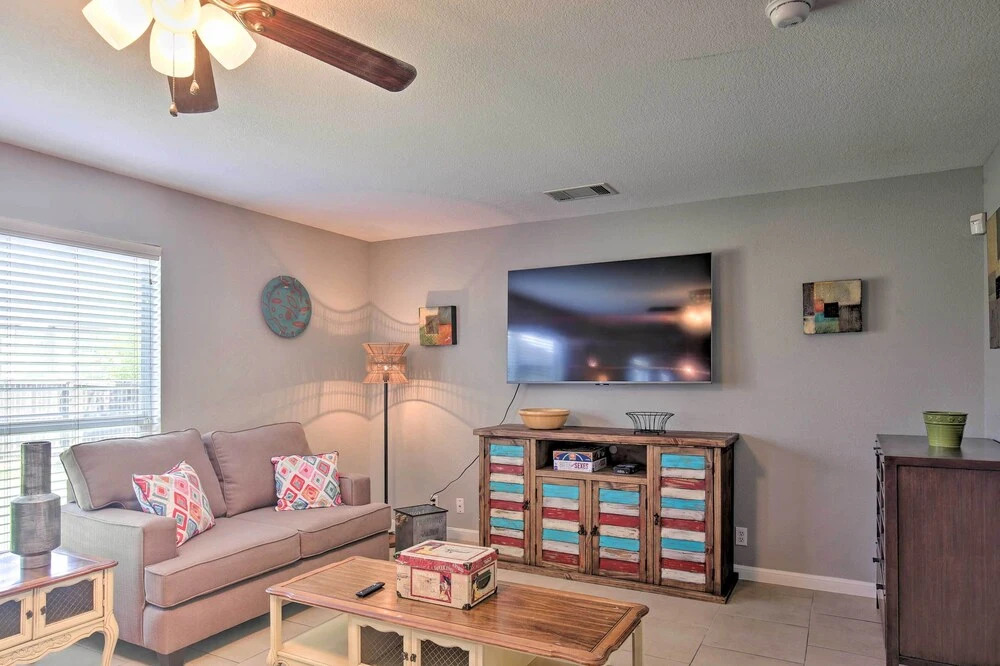 San Antonio Home w/ Hot Tub - 1 Mi to Seaworld