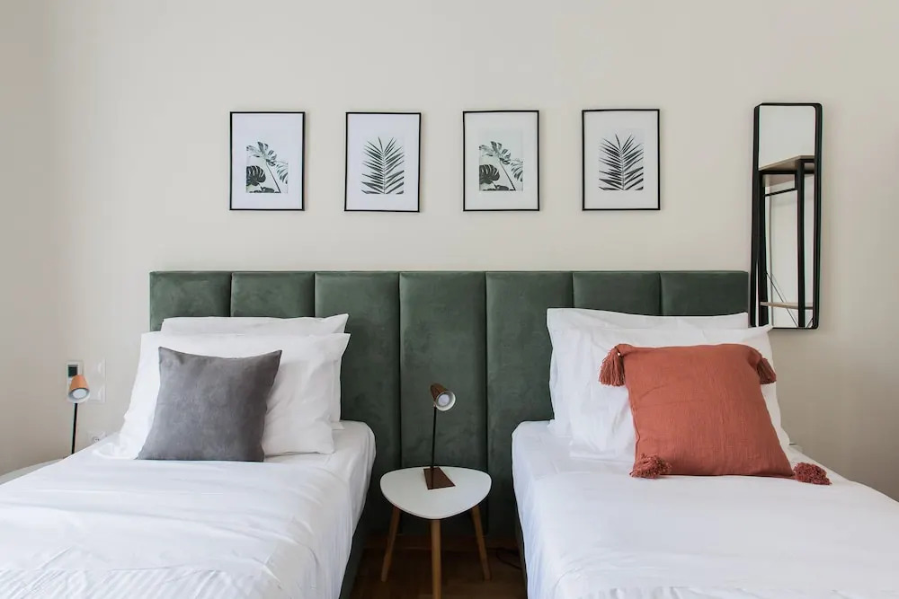 UPSTREET Charming & Comfy 2BD Apt-Acropolis