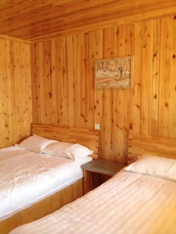 Mordaga Dongzeyuan Hotel