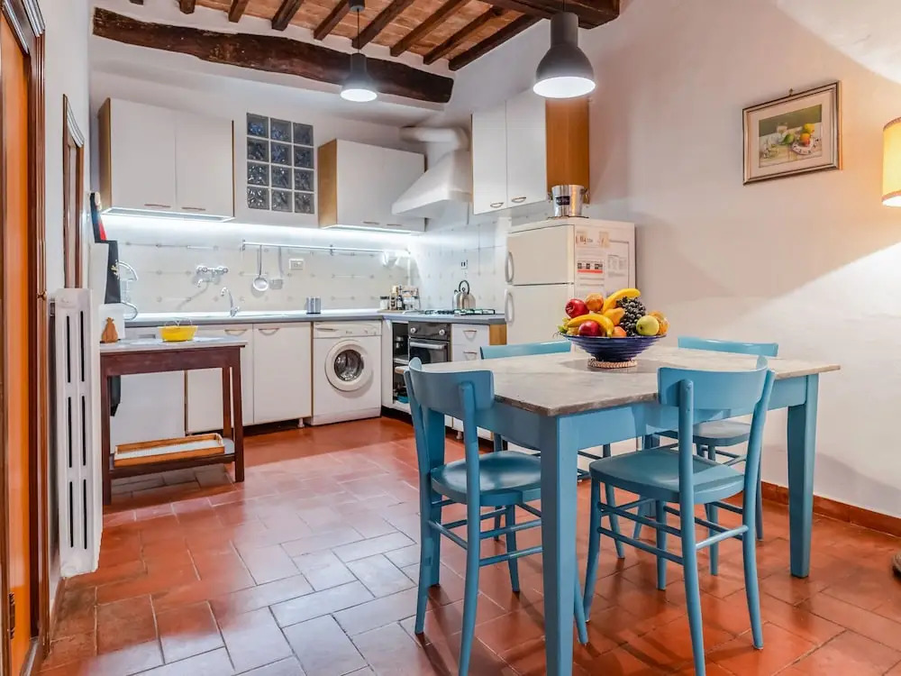 Vintage Holiday Home in Montepulciano With Heating
