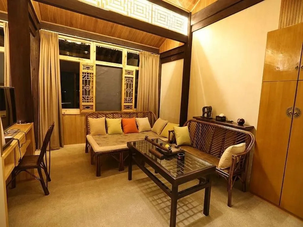 Heshun Sanjidi Hostel Tengchong