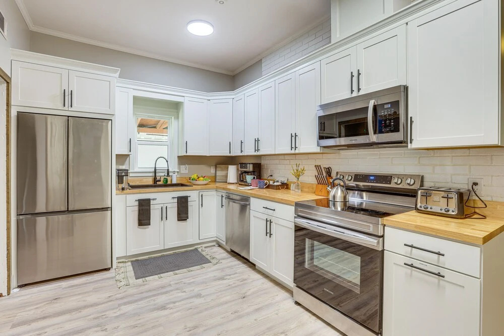 Stylish Home w/ Pool, 5 Mi to Bryant-denny Stadium