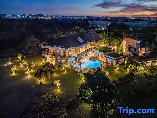 Sky Haven Retreat 6BR Villa in Balangan, Uluwatu