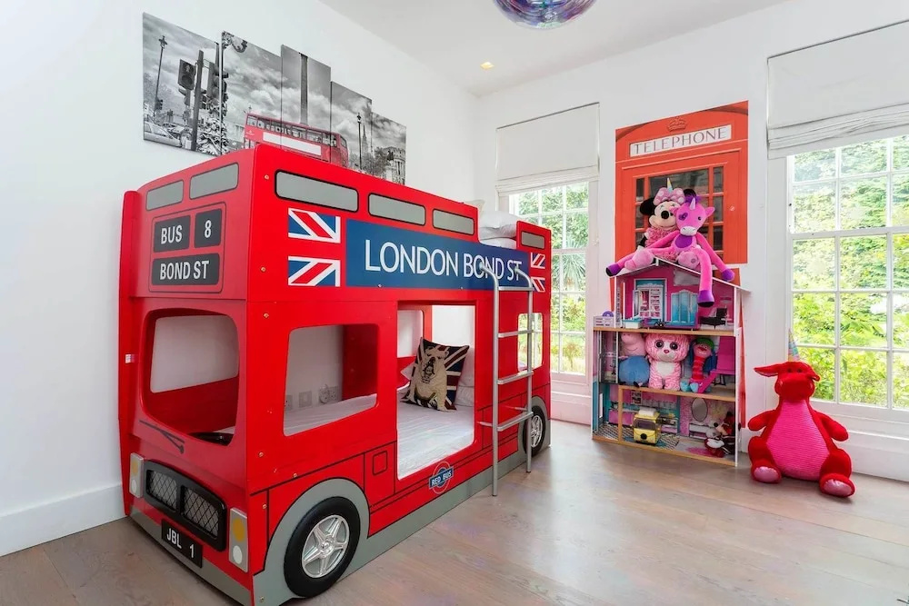 Luxury near Richmond Park