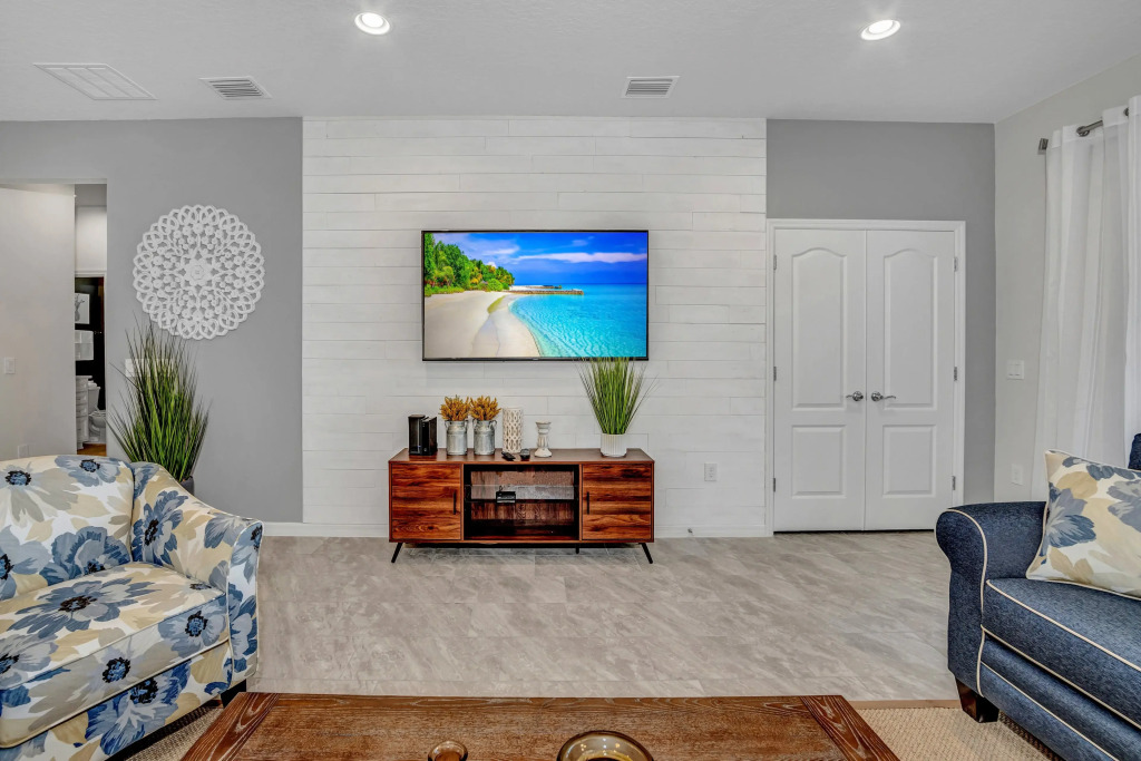 8911ZURICH, Kissimmee, US