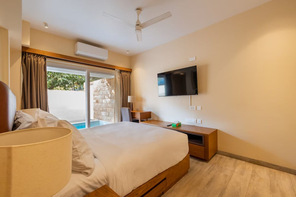 Contempo by Dia Hotels And Homes
