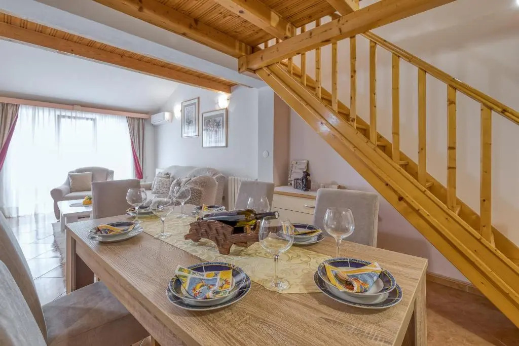 Apartments Slavica