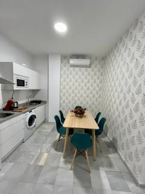 Arenal 3br apartment, 300 mtrs from Cathedral