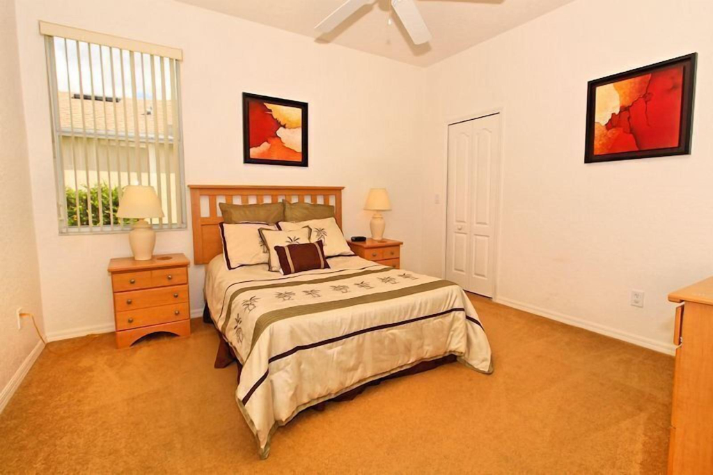 4 Br Home Kitchen Sleeps 8 - Evf 4113