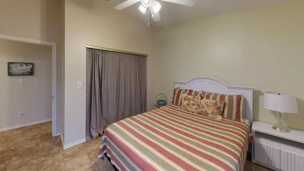 Coastal By The Sea 3 Bedroom Townhouse by Redawning