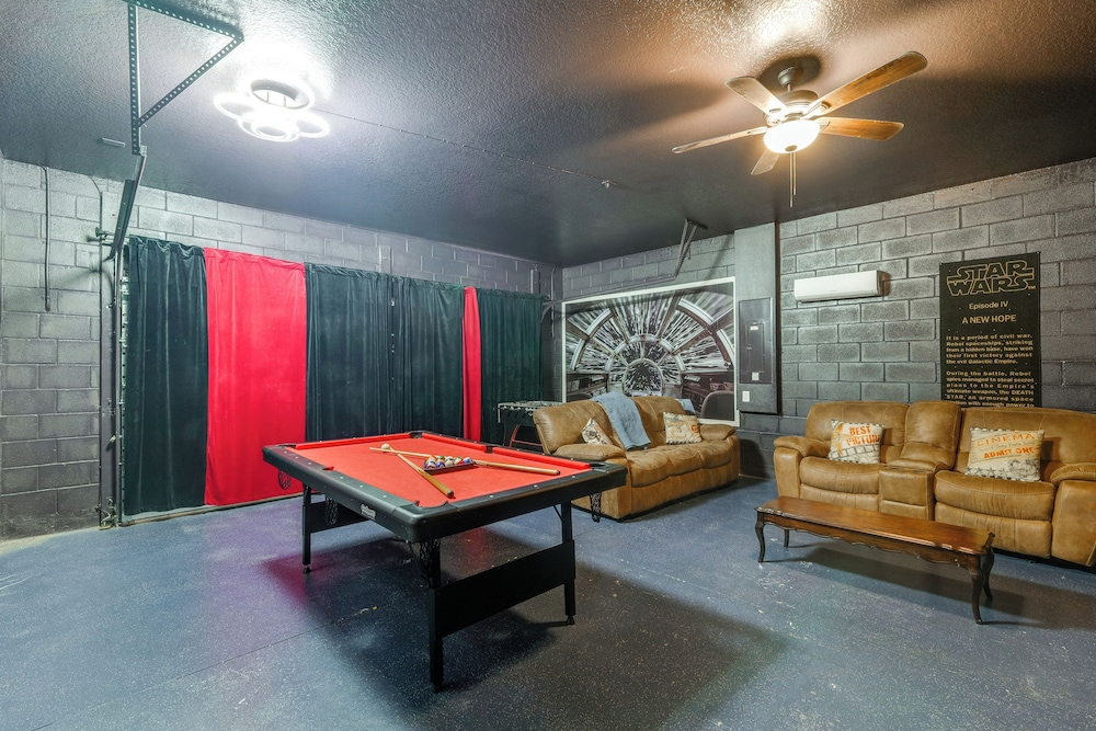 Heated Pool & Theater: Solterra 5BR Home Near WDW