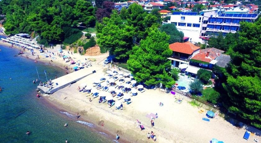 Golden Beach Hotel