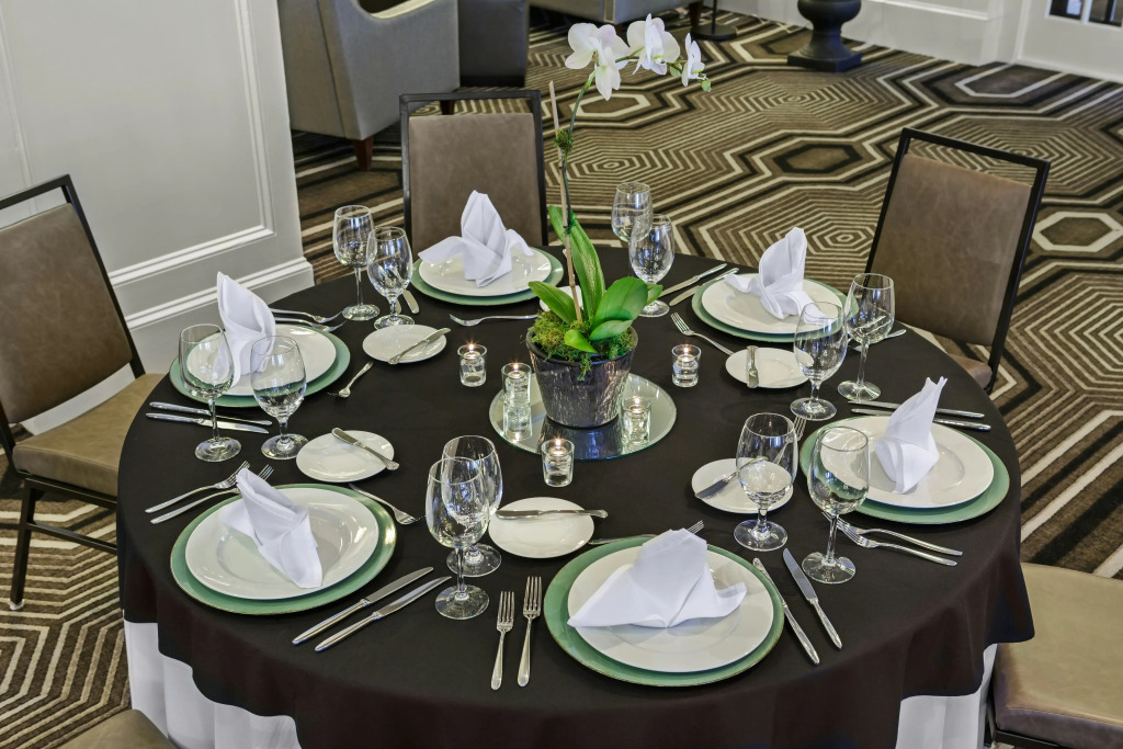 The Partridge Inn Augusta, Curio Collection by Hilton