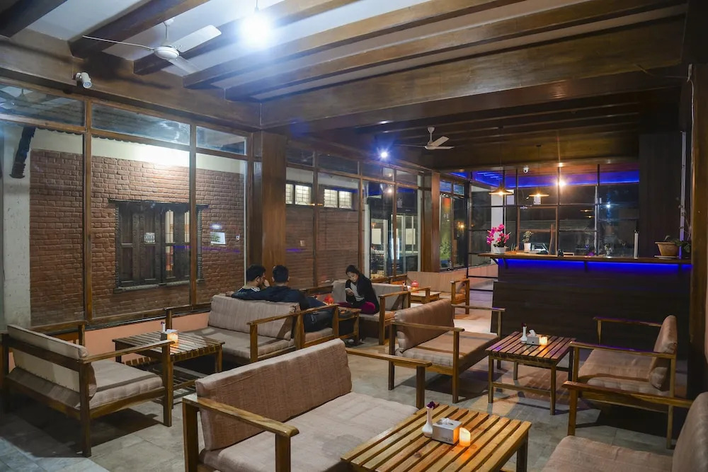 Sauraha Holiday Home Riverside by managed Hotel Surya Adventure