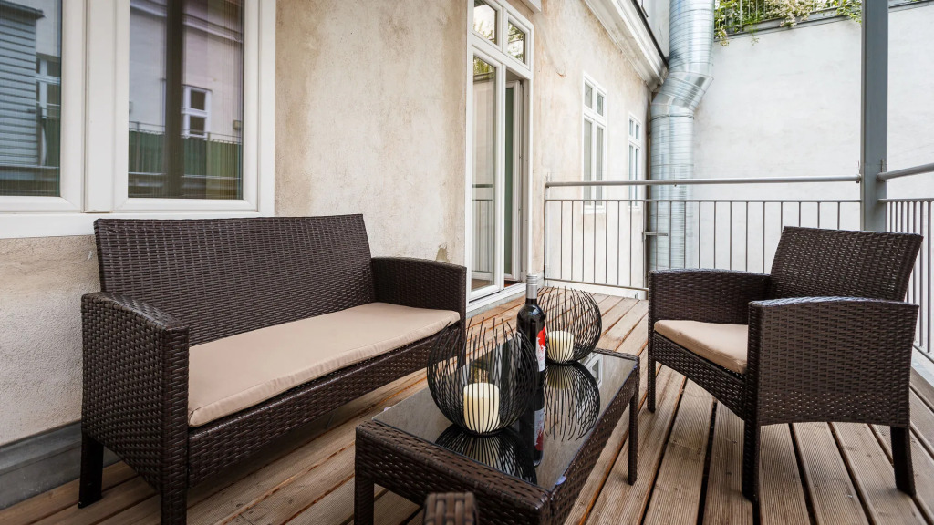 Operngasse Premium in "Your Vienna"