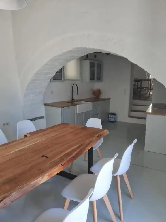 Boutique 19th Century Home in Sifnos