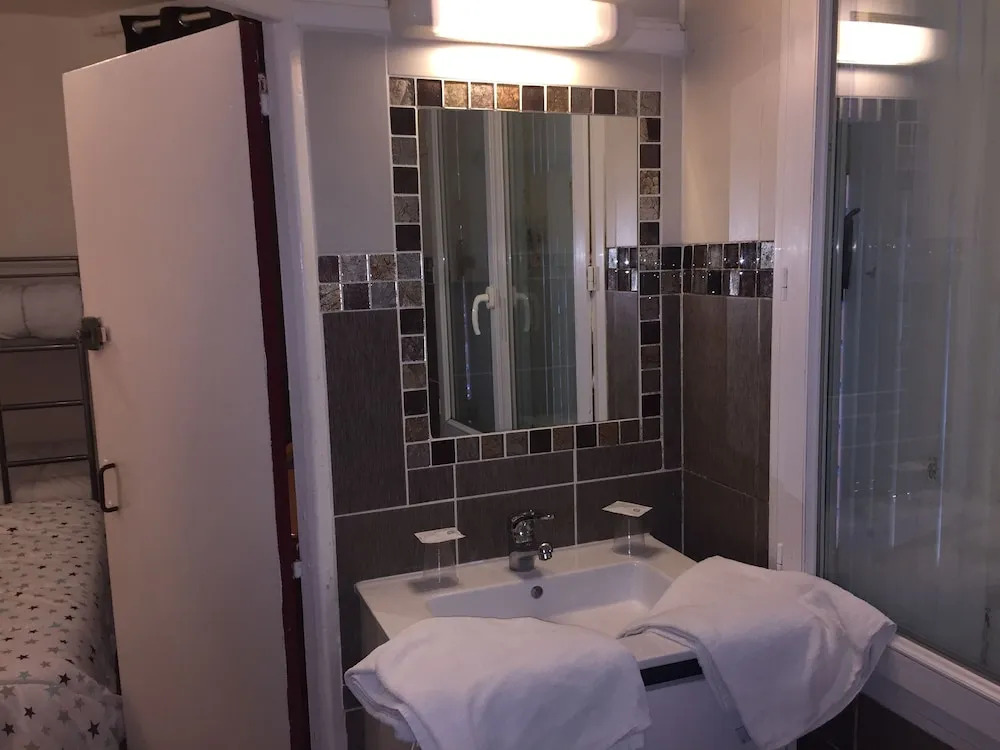 Mondial Hotel