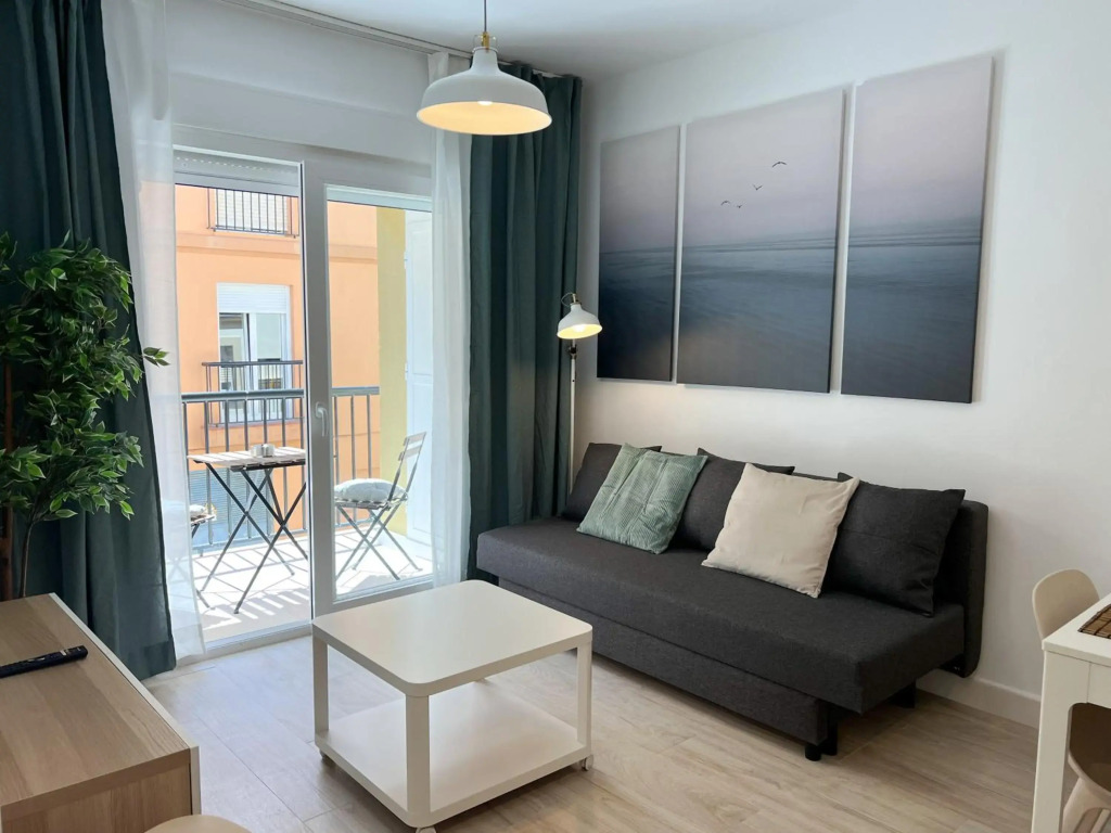 Tarifa Cozy House - Central - Parking - Wifi