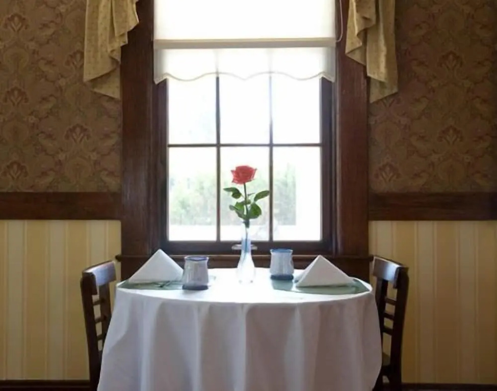 Spring Lake Inn