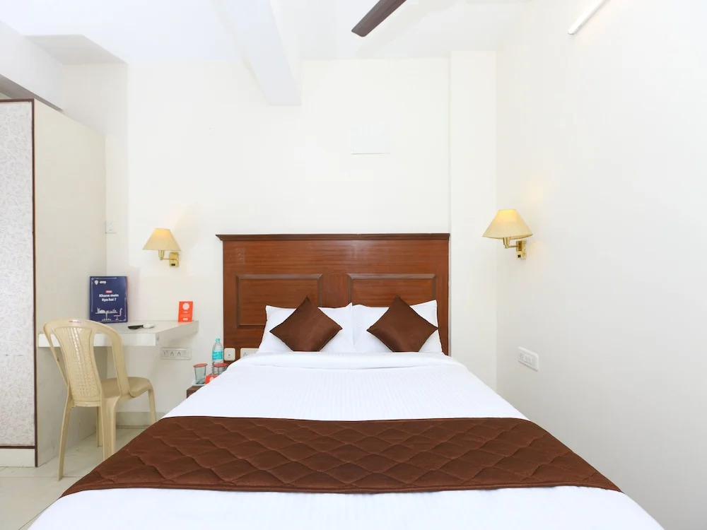 Oyo 13424 Hotel Anushka