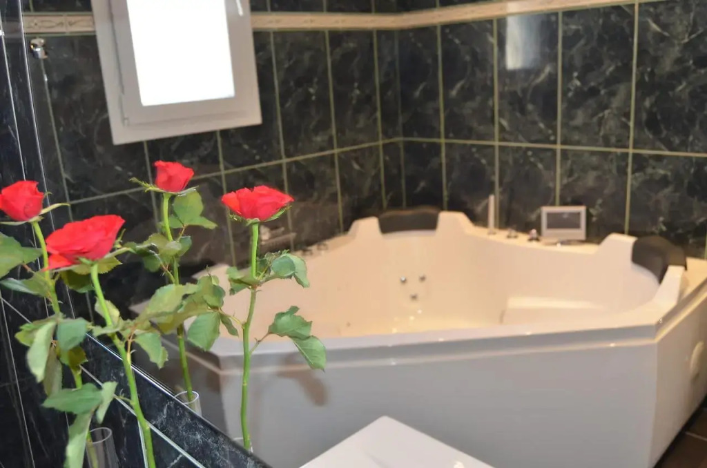 Achillion Luxury Corfu Villa & Suites