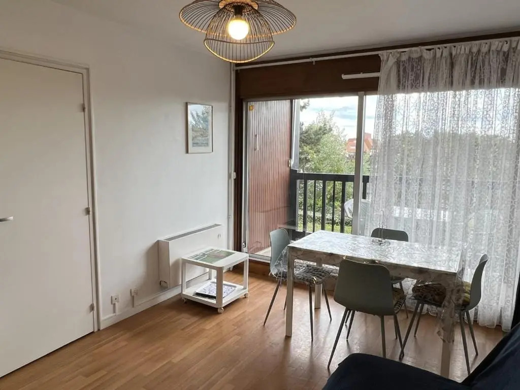Appartement Cabourg, 2 pièces, 5 personnes - FR-1-487-153