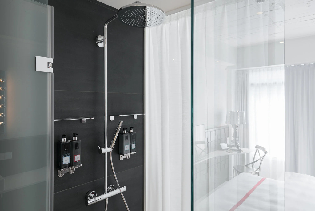 Ruby Stella Hotel London by IHG
