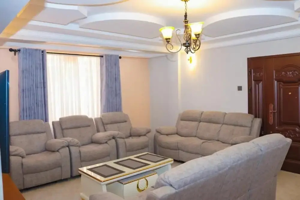 Shirpelle Suites Kiamunyi