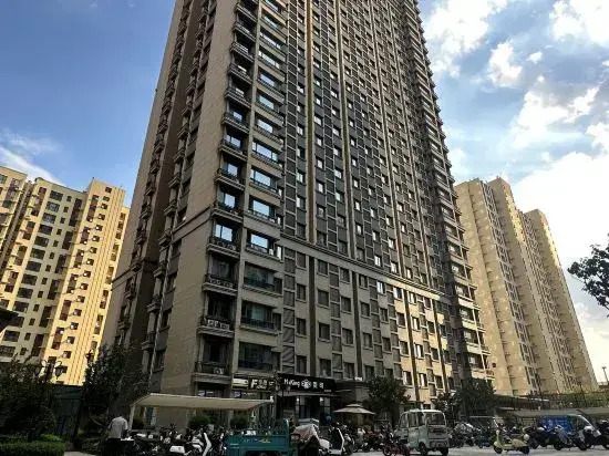 Blueberry Chain Apartment (Hengda Central Plaza)