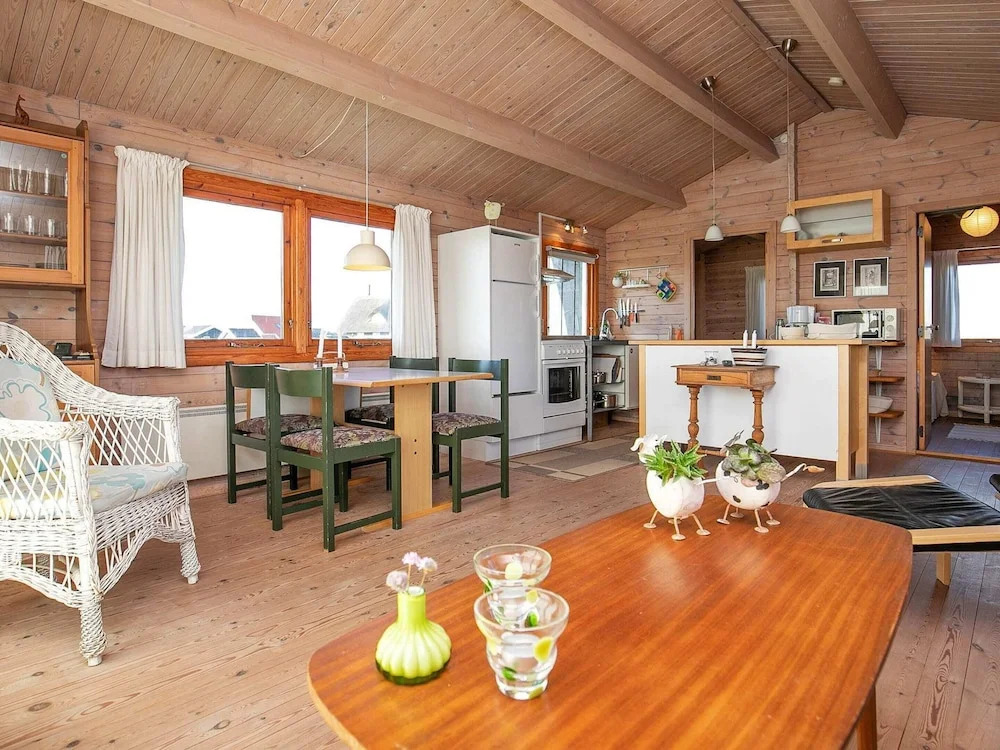 8 person holiday home in Harboøre