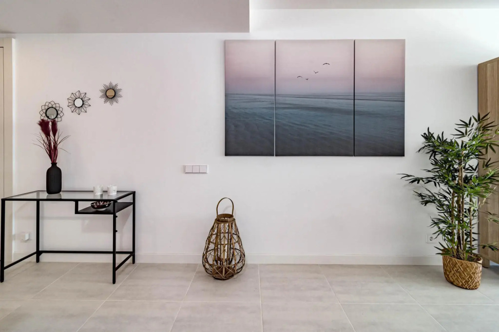 VG13- Modern apartment, 5 min to beach